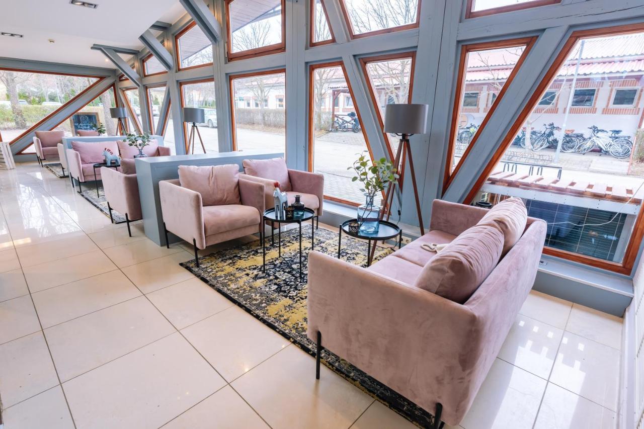 Vadvirag Panzio Hotel Agfalva Luaran gambar