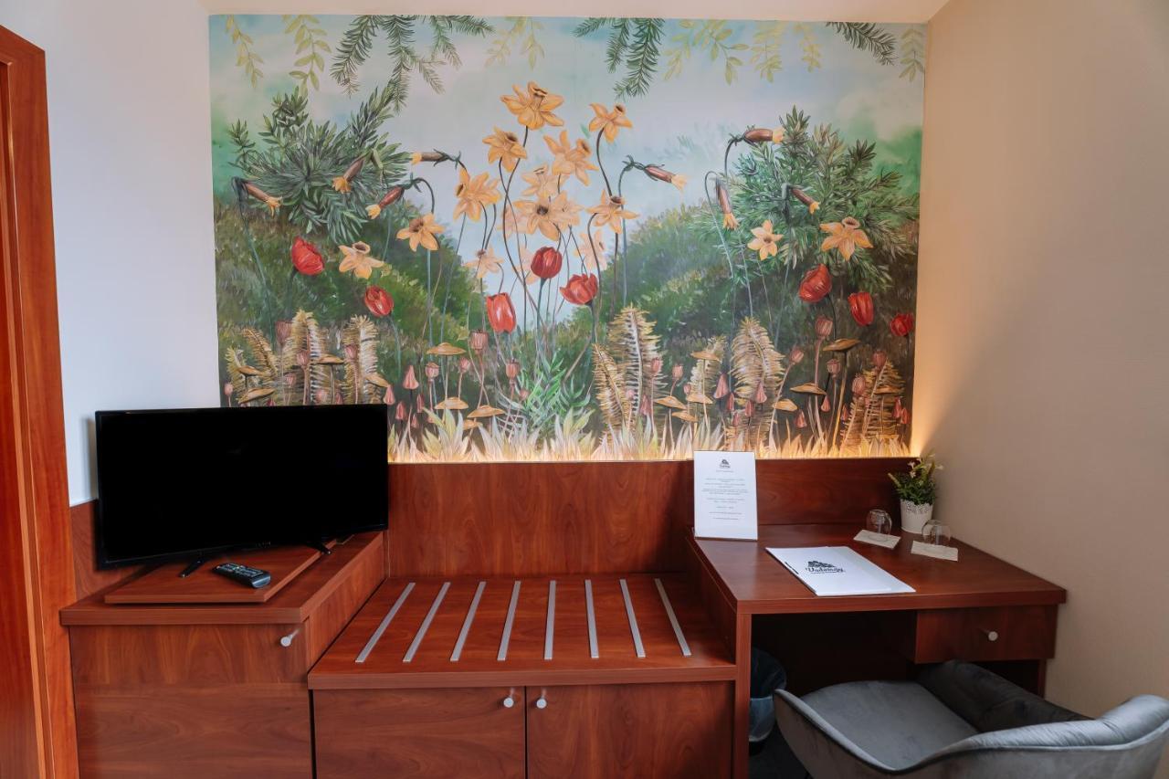 Vadvirag Panzio Hotel Agfalva Luaran gambar